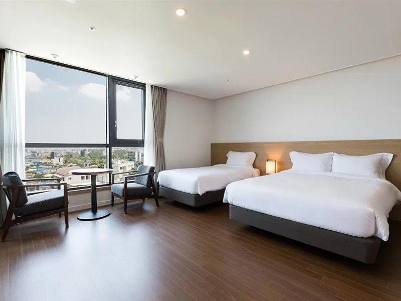 Lemain Hotel Jeju Exterior foto